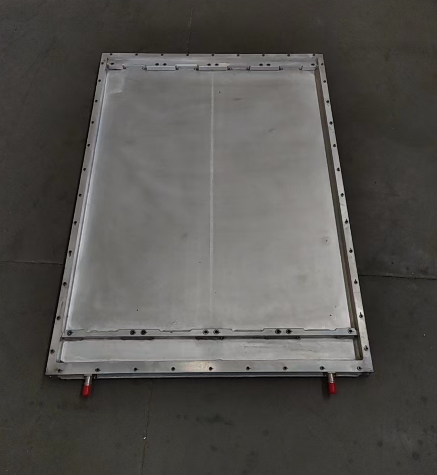 Custom EV Aluminum Battery Tray, Liquid Cooling Aluminum Battery Tray for Electric Vehicle & Energy Storage System