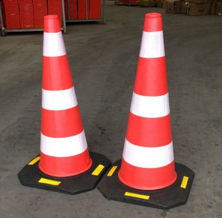 Heavy-Duty Traffic Cones
